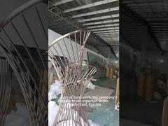 Scultura forgiata del metallo