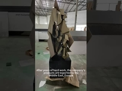 Scultura forgiata del metallo