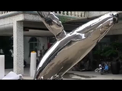 Scultura in acciaio inossidabile