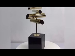 Scultura in acciaio inossidabile